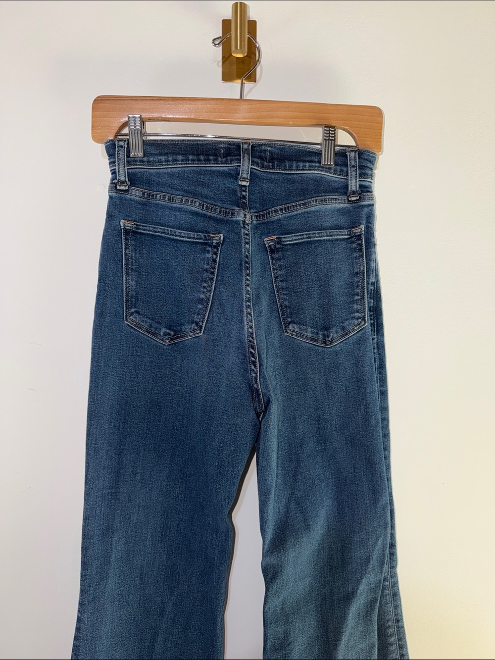 Abercrombie & Fitch The Flare Ultra High-Rise Flared Blue Jeans Women’s size 27 - Picture 6 of 8